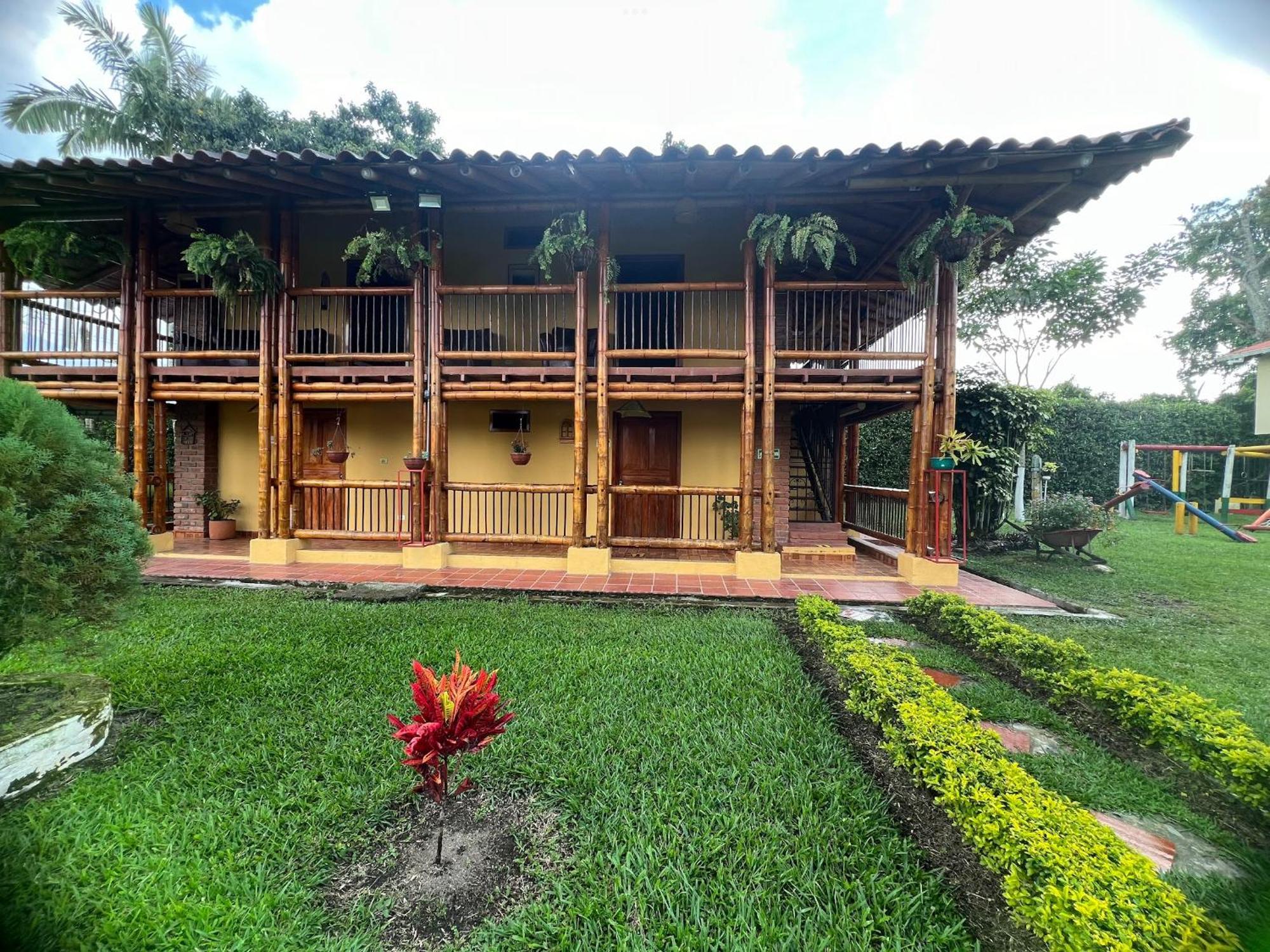 Alejandra Del Quindio Landhaus Calarcá